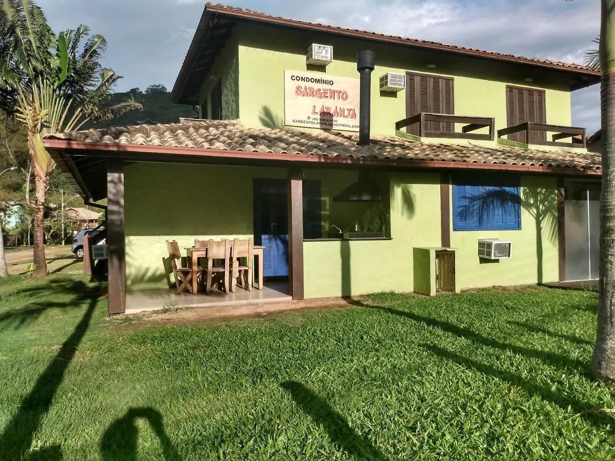Apartamento Condominio Sargento Laranja Garopaba